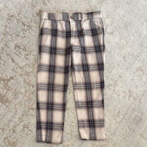 One Child gorgeous Plaid Kids Bottoms in Beige/navy size 4